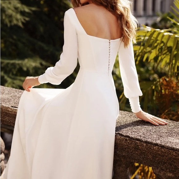 Mila Bridal Wedding Dress - Picture 5 of 8